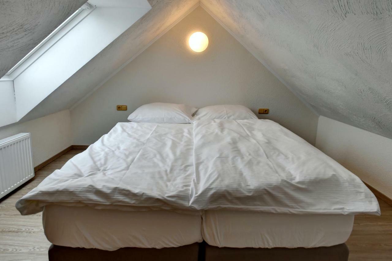 Apartment Zamecka Fortovna Obora - Forester House