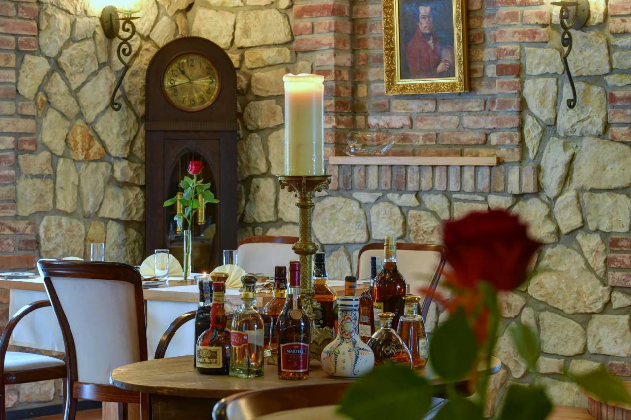 Apartment Zamecka Fortovna Obora - Forester House Kaznejov