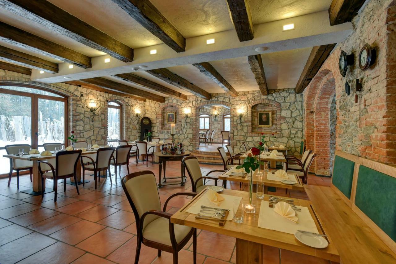 Zamecka Fortovna Obora - Forester House Apartment Kaznejov